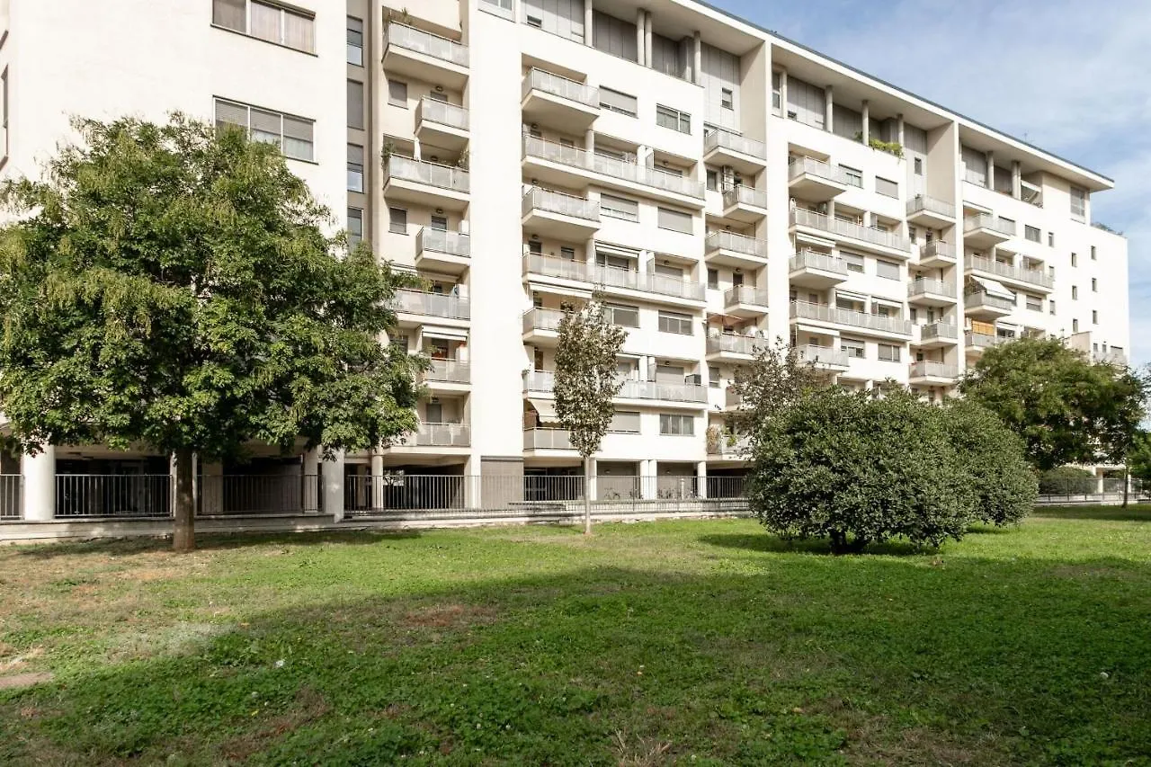 Apartment Futurismo By Halldis Milan